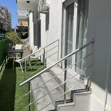 Oasis With Garage, Shkembi I Kavajes, 200 M From The Durrës