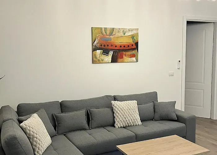 Oasis With Garage, Shkembi I Kavajes, 200 M From The