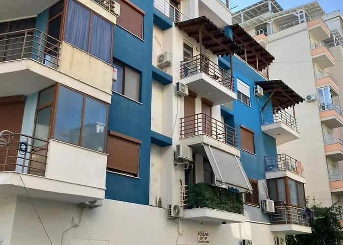 아파트 Oasis With Garage, Shkembi I Kavajes, 200 M From The Durrës